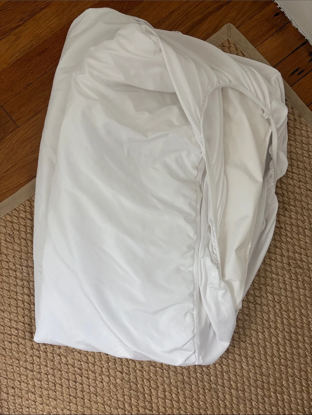 White Fitted Crib Mattress Protector / Cover NEVER USED